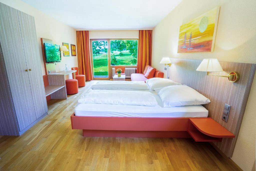 Wohlfühlhotel Sonnengarten Uberlingen Exterior foto